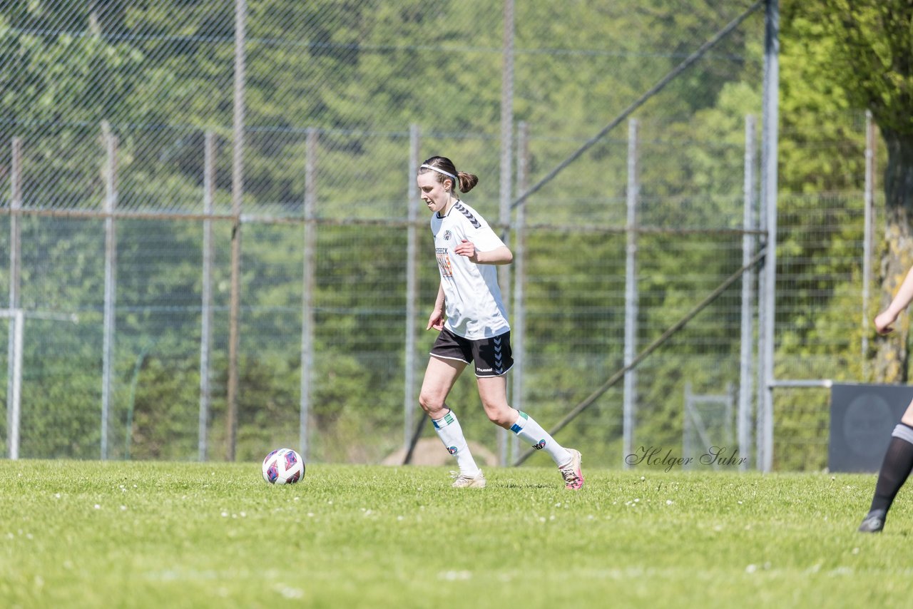 Bild 225 - F SV Henstedt Ulzburg - SV Fortuna Boesdorf : Ergebnis: 3:1